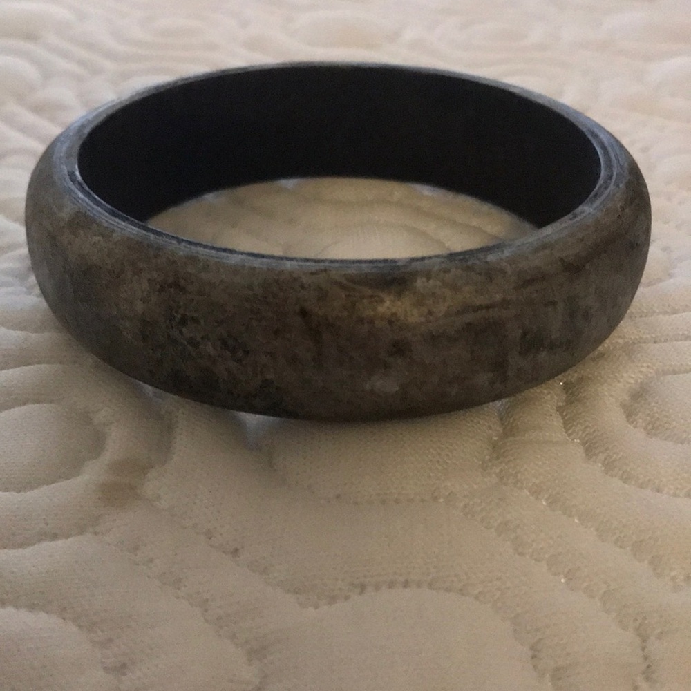 Hand painted bangle - Picture 2 of 4